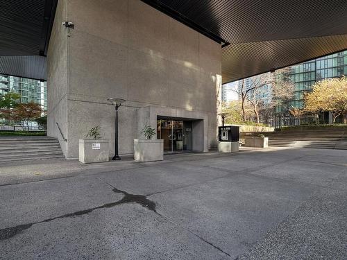 809 1333 W Georgia Street, Vancouver, BC 