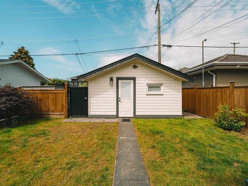 11 Howard Avenue, Burnaby, BC 