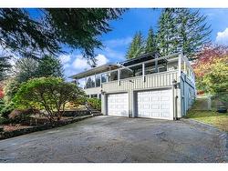 651 KENWOOD ROAD  West Vancouver, BC V7S 1S7