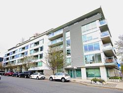 518 289 E 6TH AVENUE  Vancouver, BC V5T 0E9