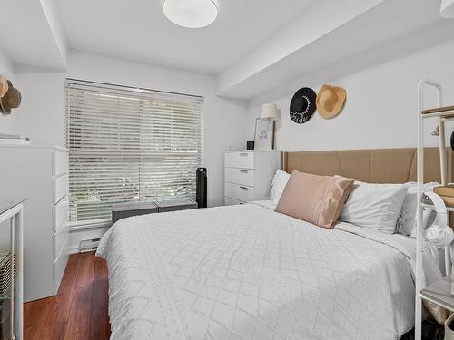 120 332 Lonsdale Avenue, North Vancouver, BC 