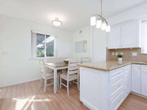 2528 Napier Street, Vancouver, BC 