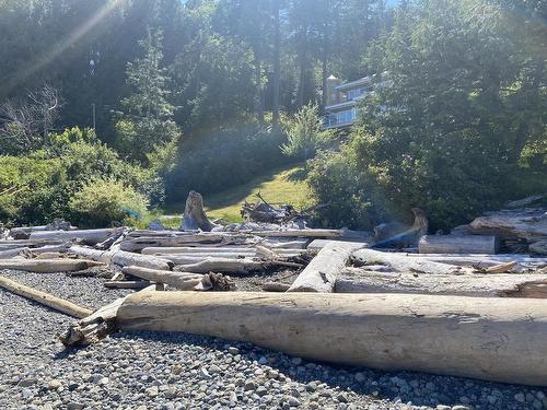 7659 Redrooffs Road, Halfmoon Bay, BC 