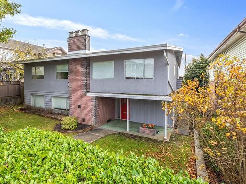 4044 Parker Street, Burnaby, BC 