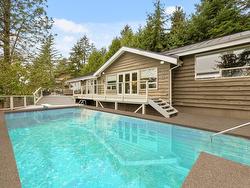 4644 WOODGROVE PLACE  West Vancouver, BC V7S 2W9