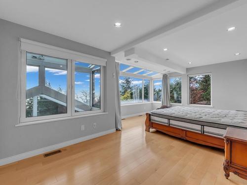 4253 Rockbank Place, West Vancouver, BC 