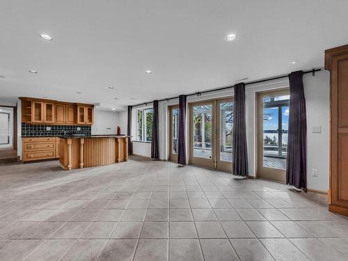 4253 Rockbank Place, West Vancouver, BC 