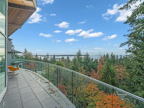 4253 Rockbank Place, West Vancouver, BC 