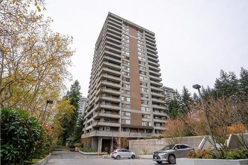 903 3771 Bartlett Court, Burnaby, BC 