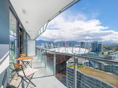 2714 89 Nelson Street, Vancouver, BC 