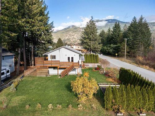 7389 Harrow Road, Pemberton, BC 