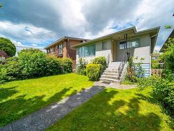 3373 QUEENS AVENUE  Vancouver, BC V5R 4T9