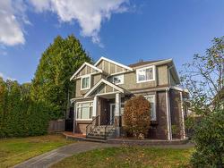 2355 E 54TH AVENUE  Vancouver, BC V5S 1X1