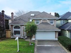 3871 STOLBERG STREET  Richmond, BC V6X 3N7