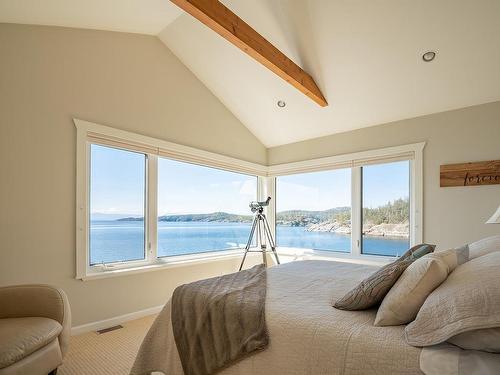 5285 Taylor Crescent, Halfmoon Bay, BC 