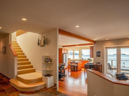 5285 Taylor Crescent, Halfmoon Bay, BC 