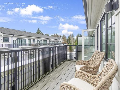 5 1133 Ridgewood Drive, North Vancouver, BC 