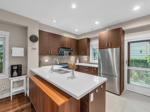 950 W 43Rd Avenue, Vancouver, BC 