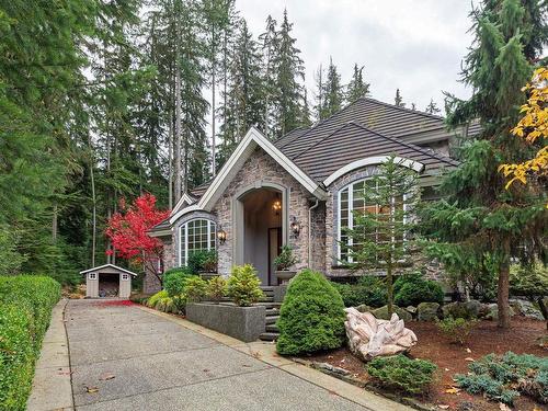 320 Forestview Lane, Anmore, BC 