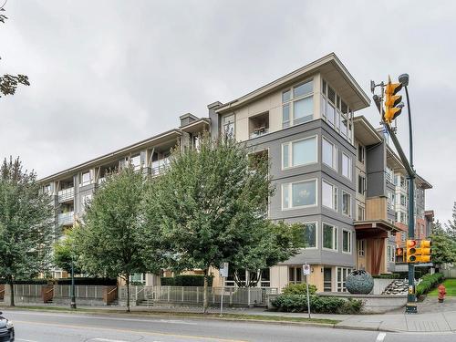 319 2665 Mountain Highway, North Vancouver, BC 