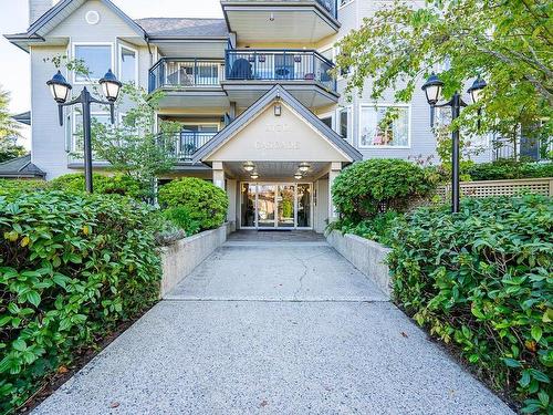 104 3770 Manor Street, Burnaby, BC 