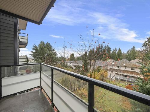 302 7727 Royal Oak Avenue, Burnaby, BC 