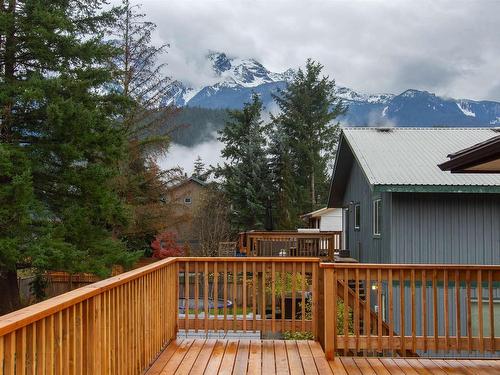 7388 Laurel Street, Pemberton, BC 