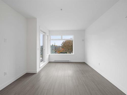 210 2408 Grant Street, Vancouver, BC 