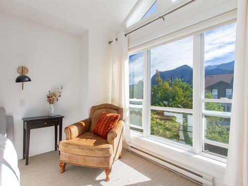 10 1233 Main Street, Squamish, BC 