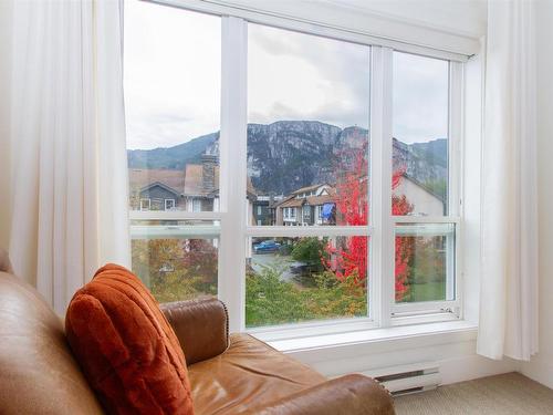 10 1233 Main Street, Squamish, BC 