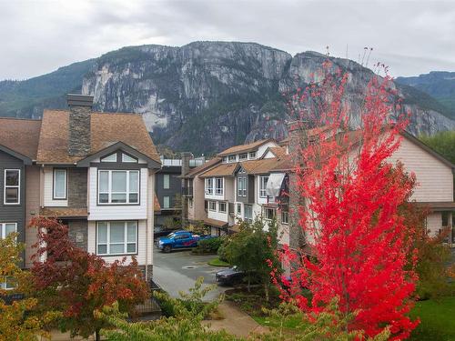 10 1233 Main Street, Squamish, BC 