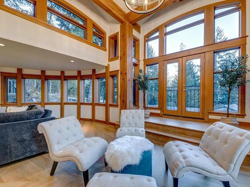 8348 Mountain View Drive, Whistler, BC 