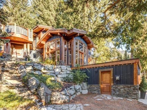 8348 Mountain View Drive, Whistler, BC 