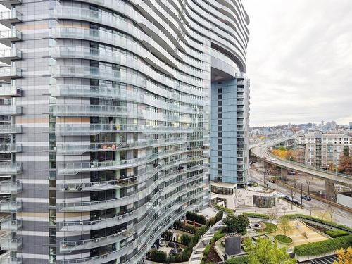 1203 939 Expo Boulevard, Vancouver, BC 