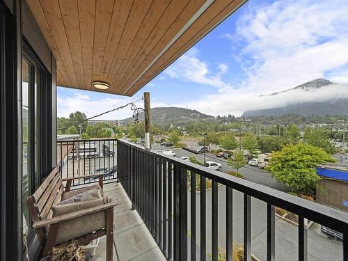 212 1365 Pemberton Avenue, Squamish, BC 