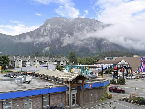 212 1365 Pemberton Avenue, Squamish, BC 