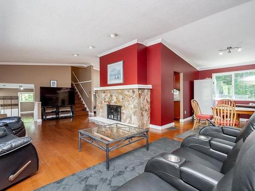 27580 Sayers Crescent, Maple Ridge, BC 