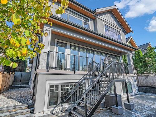 3070 W 44Th Avenue, Vancouver, BC 