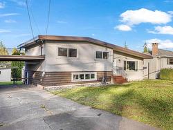 1607 BALMORAL AVENUE  Coquitlam, BC V3J 5Y7