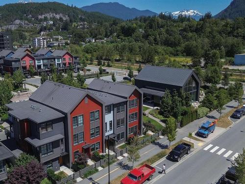 1376 Peakside Place, Squamish, BC 