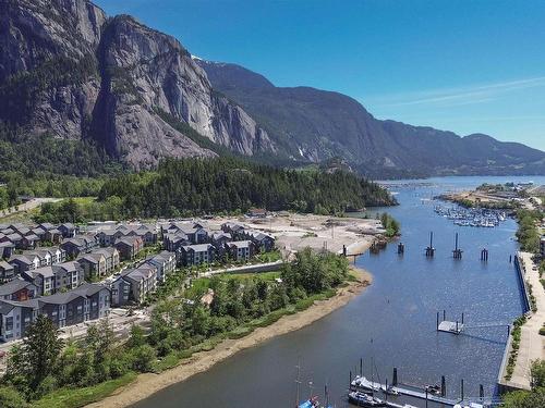 1376 Peakside Place, Squamish, BC 