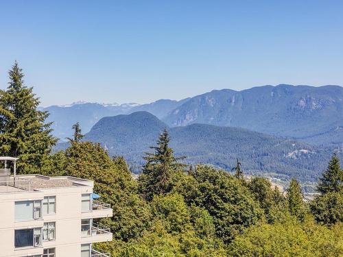 803 9298 University Crescent, Burnaby, BC 