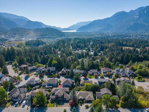 2015 Glacier View Drive, Squamish, BC 