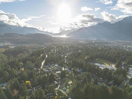 2015 Glacier View Drive, Squamish, BC 