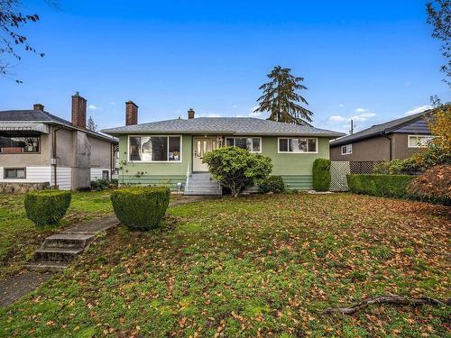 4547 Midlawn Drive, Burnaby, BC 