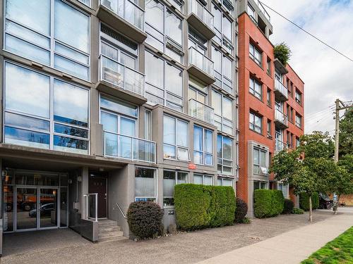 701 919 Station Street, Vancouver, BC 