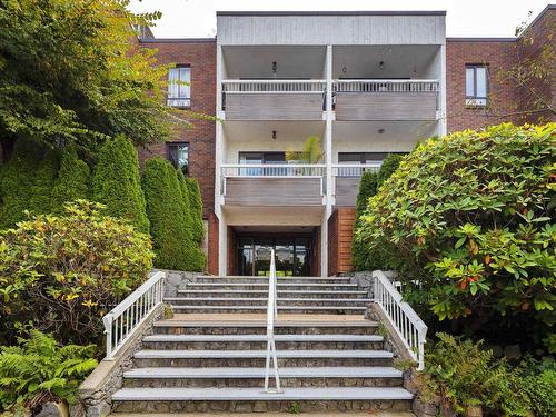 205 2450 Cornwall Avenue, Vancouver, BC 