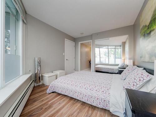 301 689 Abbott Street, Vancouver, BC 