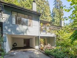 3394 WILLIAM AVENUE  North Vancouver, BC V7K 2Z6