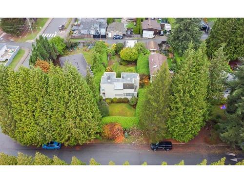 458 W 25Th Street, North Vancouver, BC 